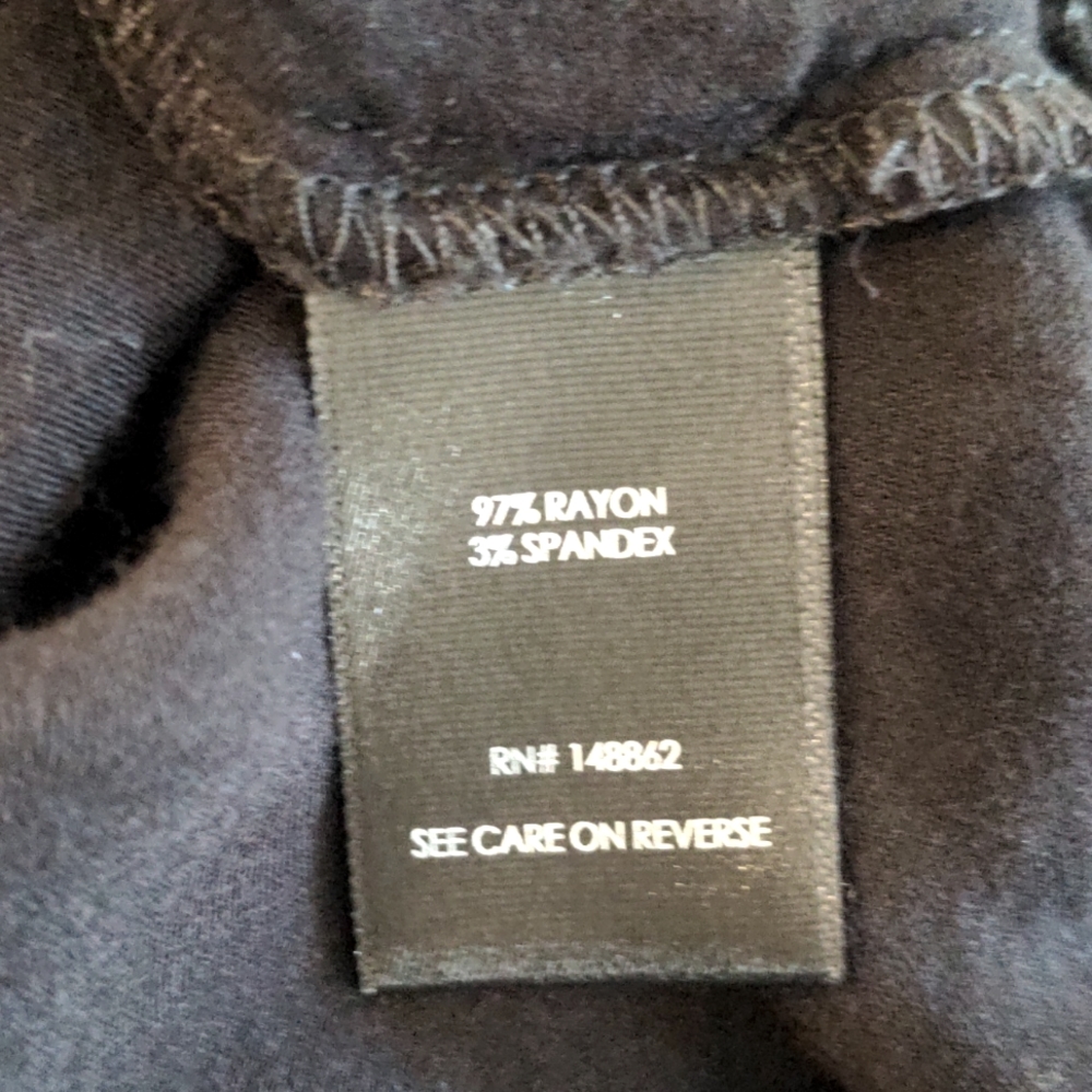 Torrid Button Top - Picture 7 of 7